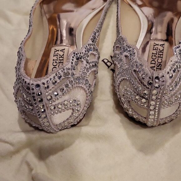 Badgley Mischka Gigi Crystal Embelished Flats - Picture 3 of 8